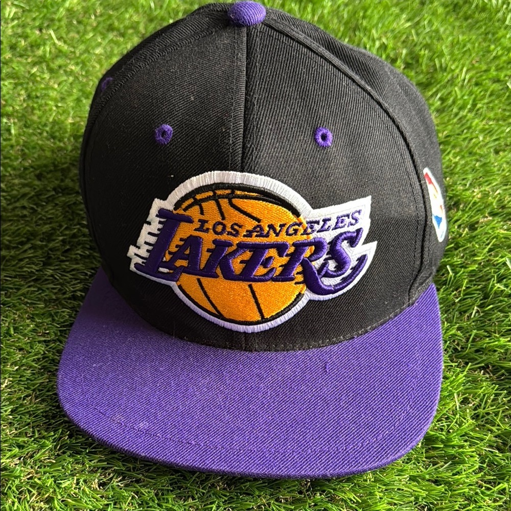 Mitchell & Ness Black and Purple Los Angeles Lakers Snapback Hat